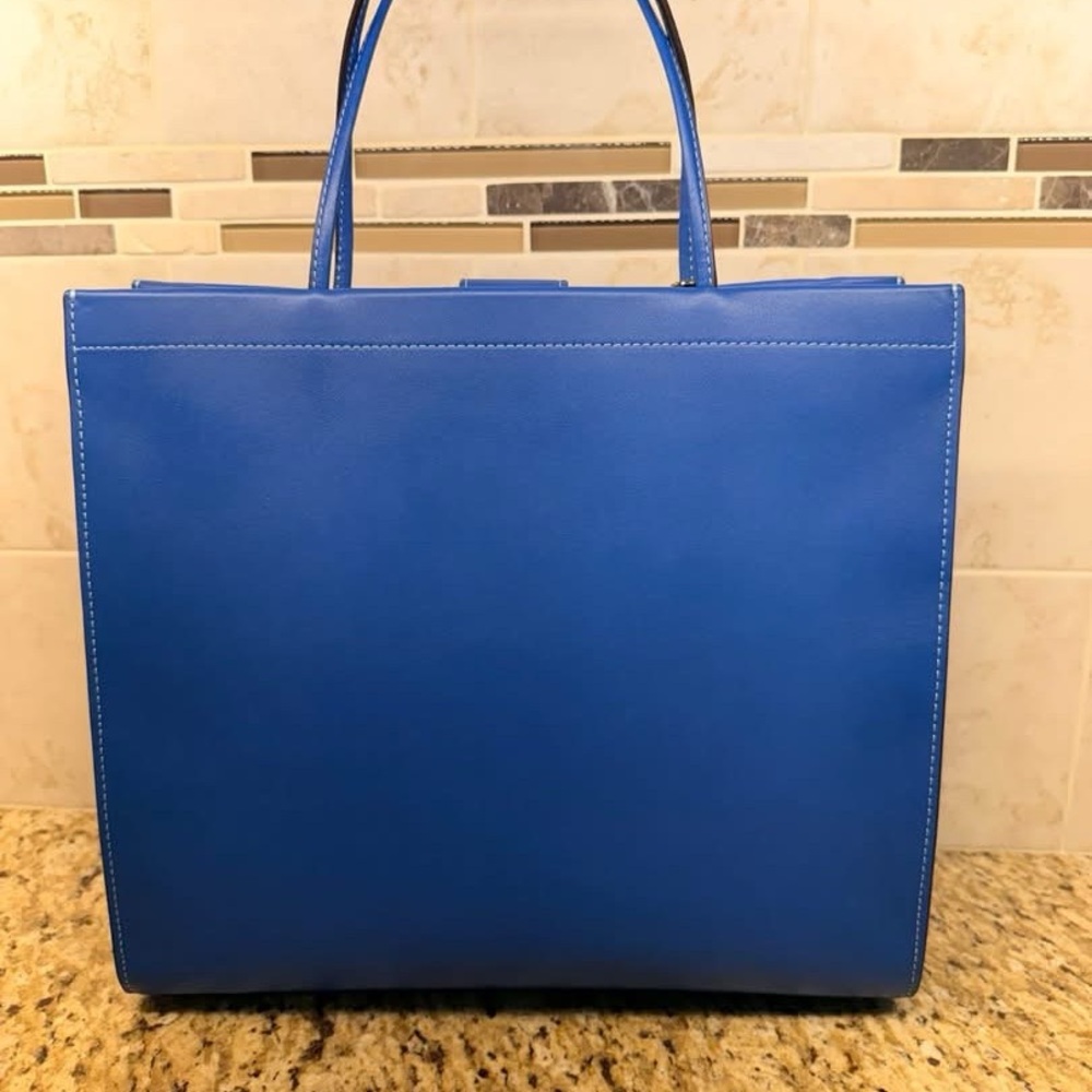 Coach Cashin 32 Leather Tote Bag - Blue Fin - Picture 2 of 11